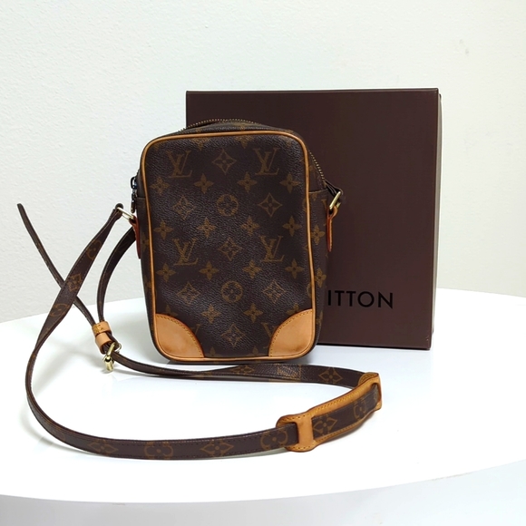 Louis Vuitton Monogram Danube Crossbody Bag - Picture 2 of 16